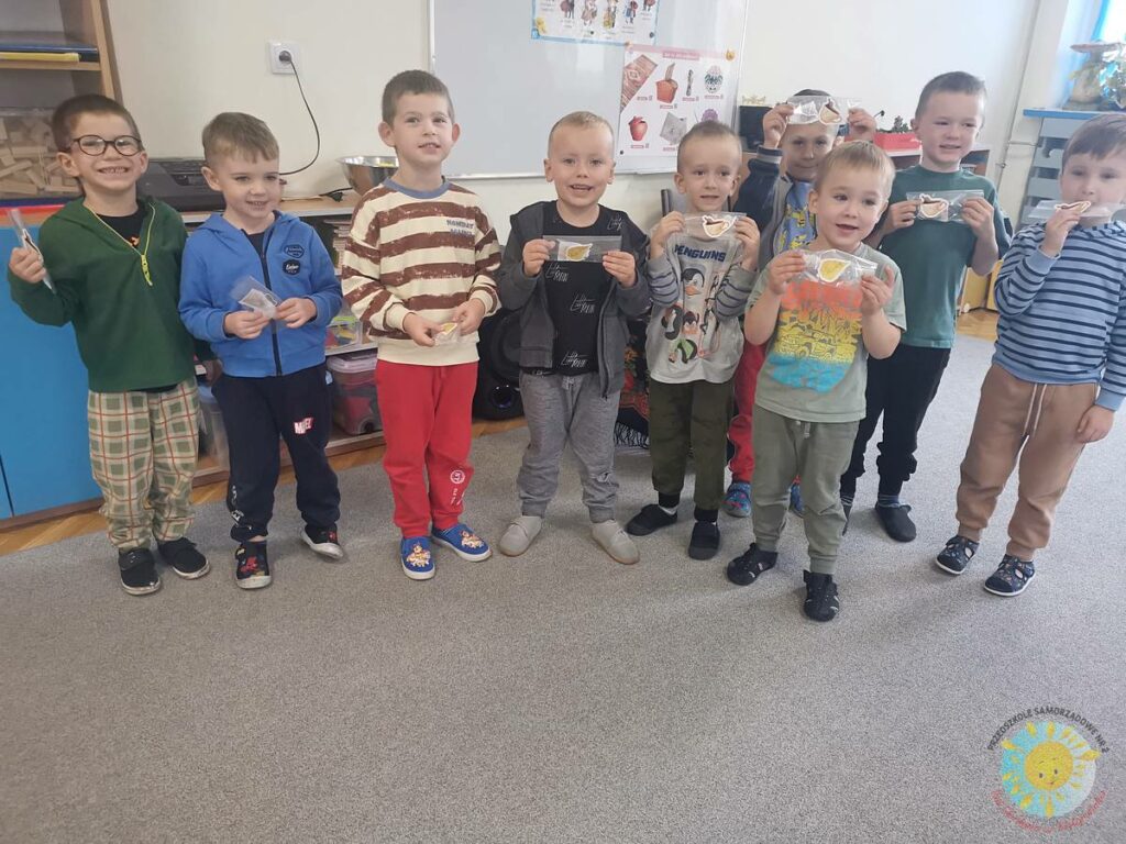 BOF - język i kultura – cel rozwijanie umiejętności komunikacyjnych, odkrywanie bogactwa języka oraz poznawanie kultury regionu i świata.