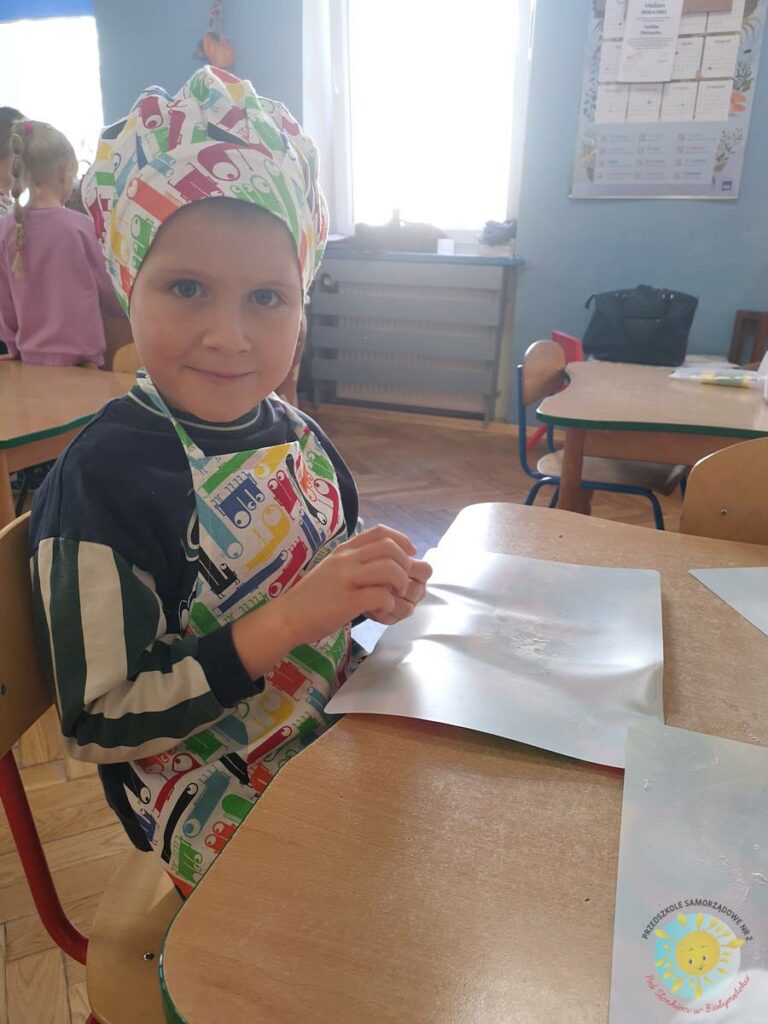 BOF - język i kultura – cel rozwijanie umiejętności komunikacyjnych, odkrywanie bogactwa języka oraz poznawanie kultury regionu i świata.