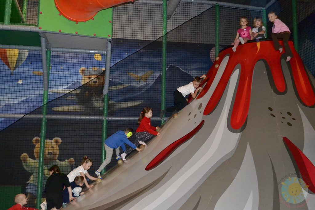 Dzieci bawiące się w Fabryce Misia - Przedszkole Samorządowe Nr 2 Pod Słonkiem w Białymstoku