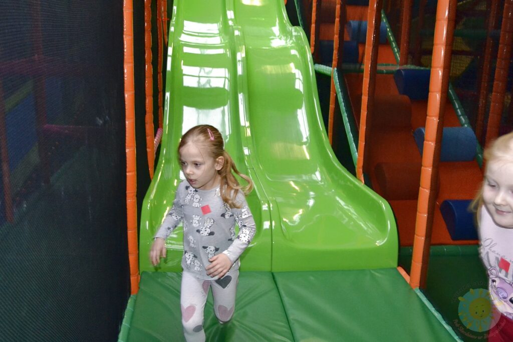 Dzieci bawiące się w Fabryce Misia - Przedszkole Samorządowe Nr 2 Pod Słonkiem w Białymstoku