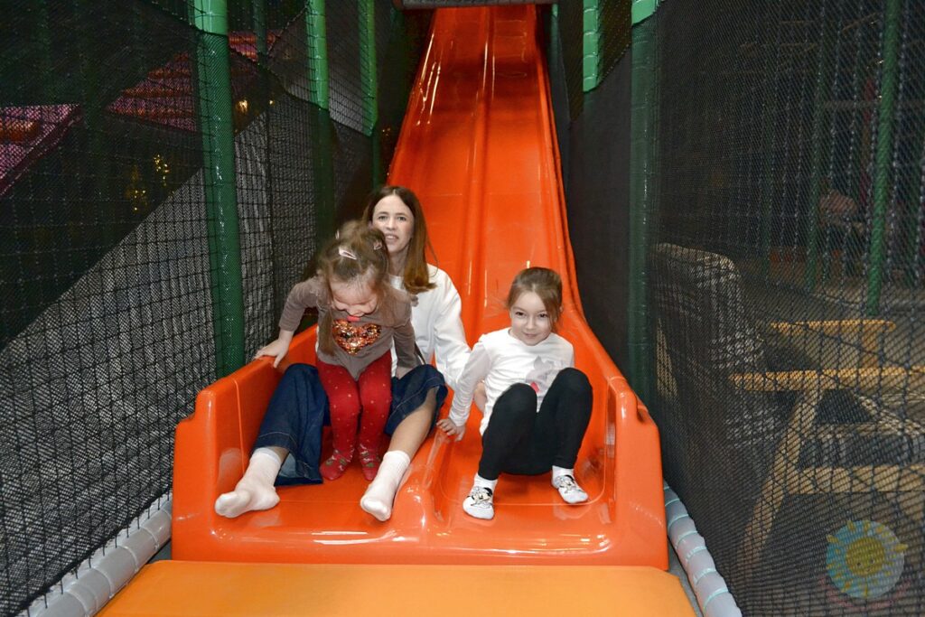 Dzieci bawiące się w Fabryce Misia - Przedszkole Samorządowe Nr 2 Pod Słonkiem w Białymstoku