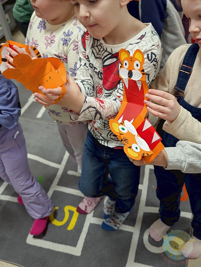 Dzieci na zajęciach w książnicy - Przedszkole Samorządowe Nr 2 Pod Słonkiem w Białymstoku