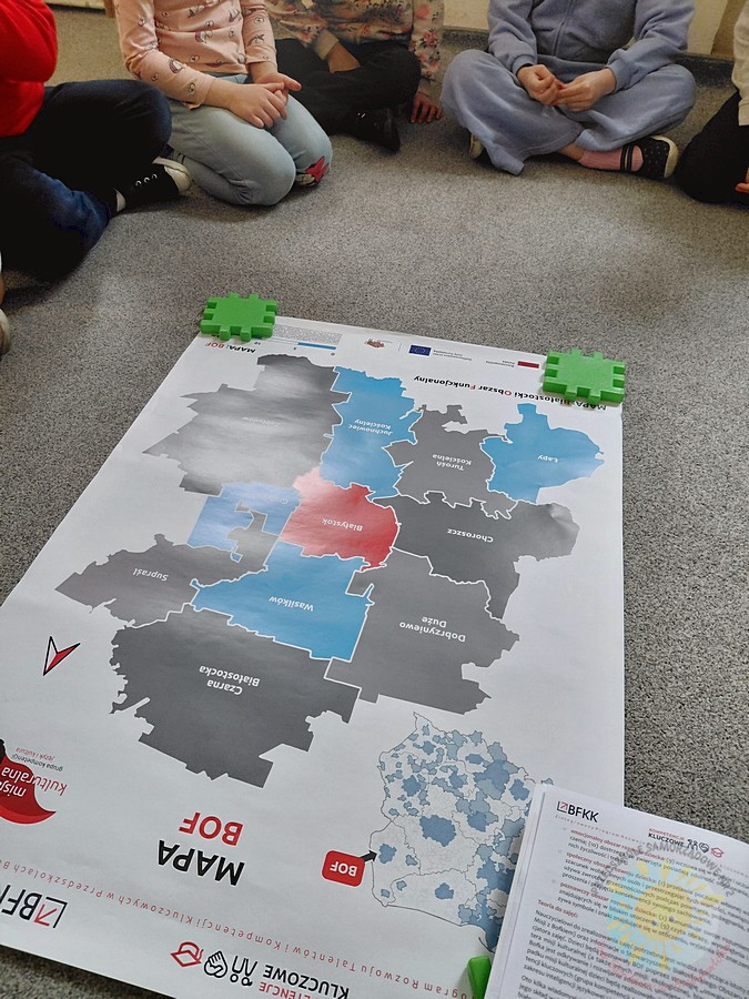 Dzieci uczestniczące w zajęciach BOF - Przedszkole Samorządowe Nr 2 Pod Słonkiem w Białymstoku