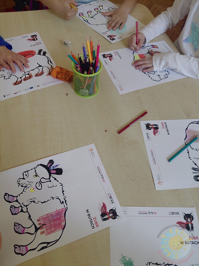 Dzieci uczestniczące w zajęciach BOF - Przedszkole Samorządowe Nr 2 Pod Słonkiem w Białymstoku